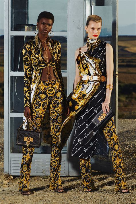 versace 2020 new collection